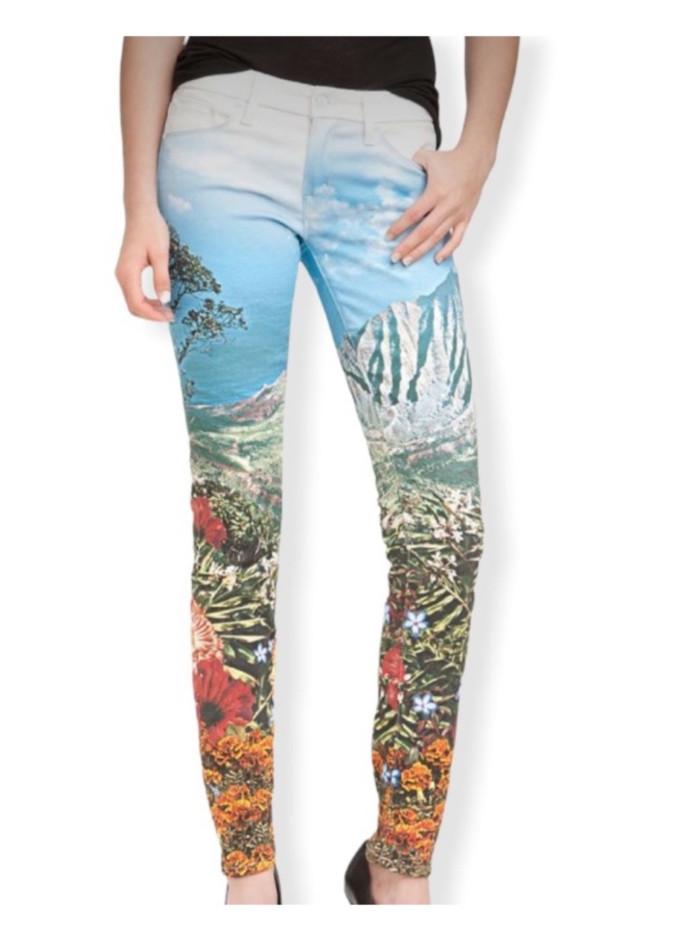 MOTHER The Looker “A Day in Paradise” Low Rise Artistic Jeans. Botanical. Artsy.